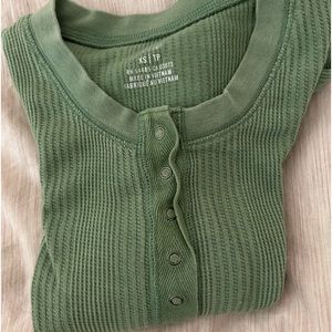 Aerie green button shirt